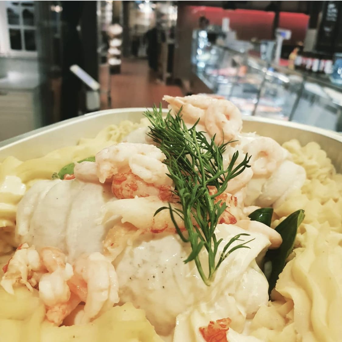 Fiskgratäng - Vitvinssås - Räkor